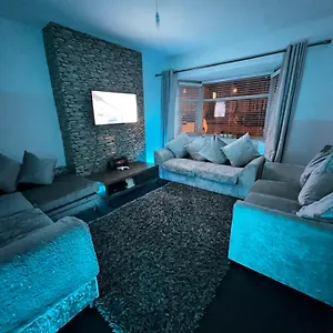 Holiday home Luxproperties, Birmingham